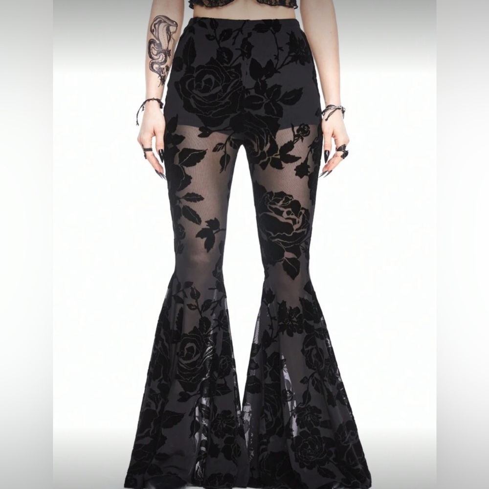 Goth Whimsical Fairy 70’s Flocked Velvet Floral Set
